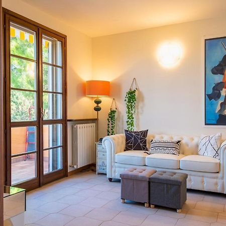 La Casa Sul Porto - Italian Homing Apartman Sirmione Kültér fotó