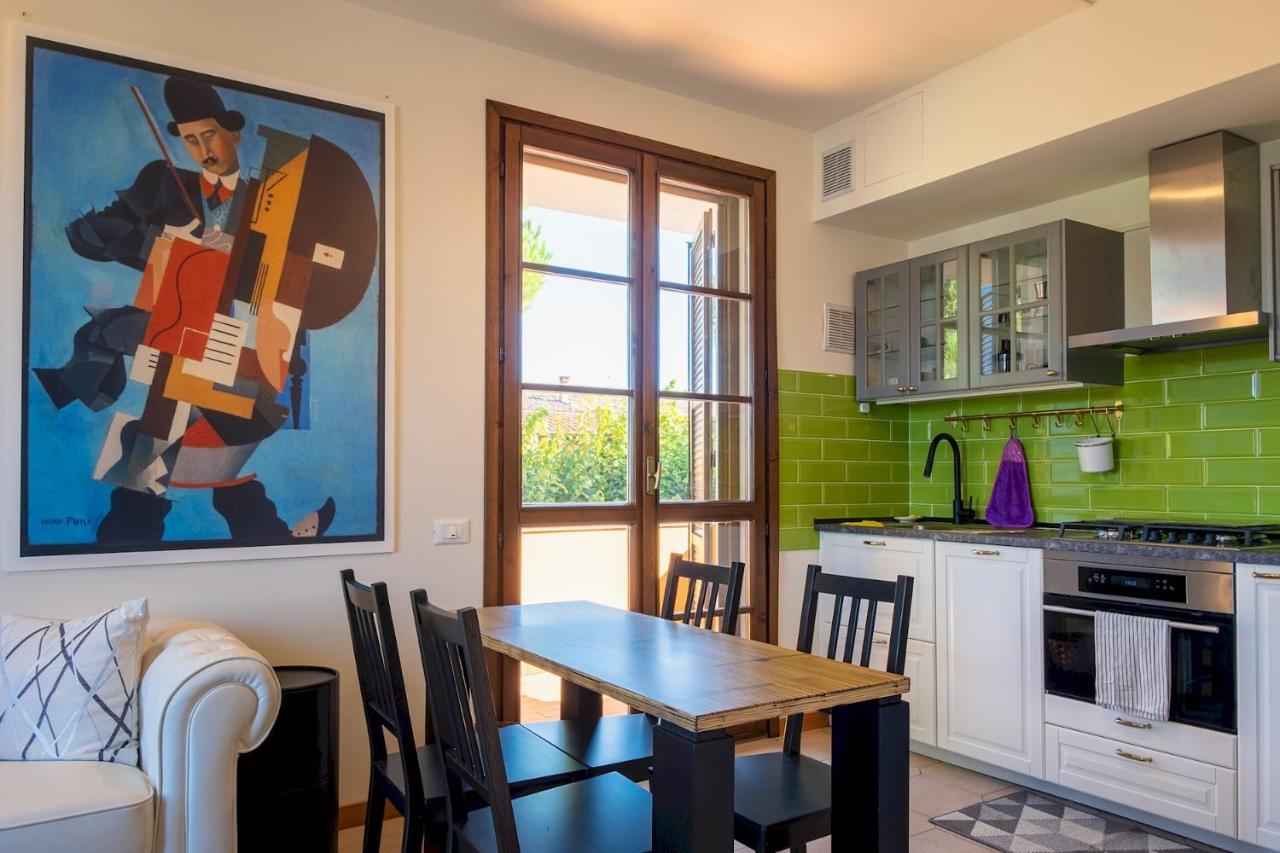 La Casa Sul Porto - Italian Homing Apartman Sirmione Kültér fotó