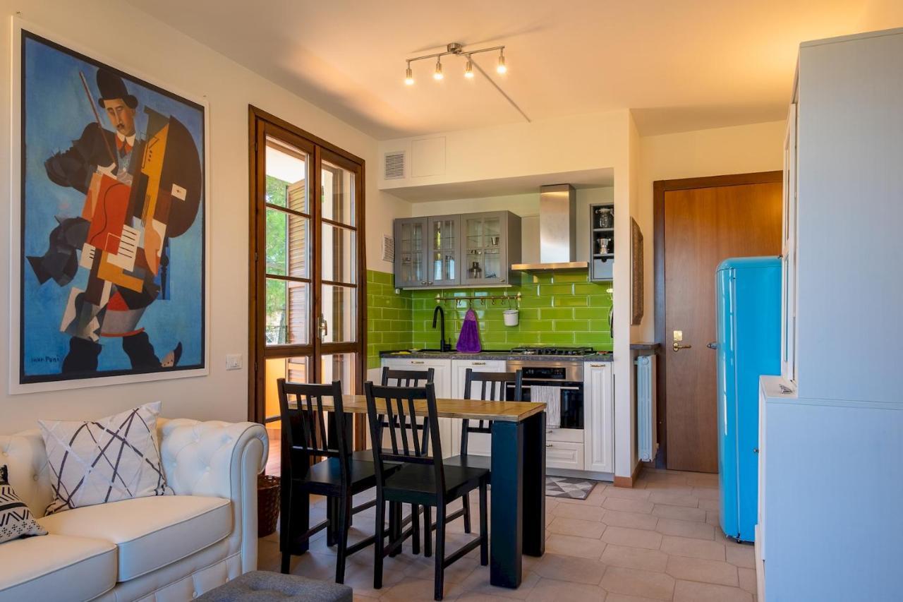 La Casa Sul Porto - Italian Homing Apartman Sirmione Kültér fotó