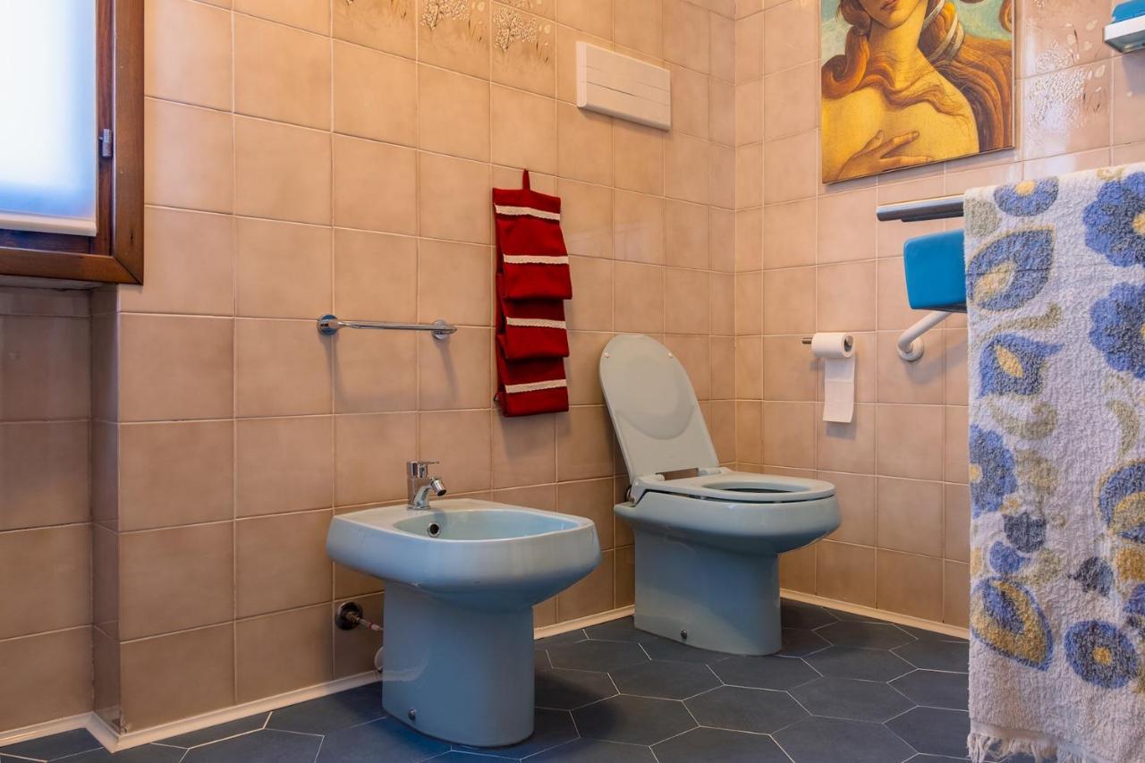 La Casa Sul Porto - Italian Homing Apartman Sirmione Kültér fotó